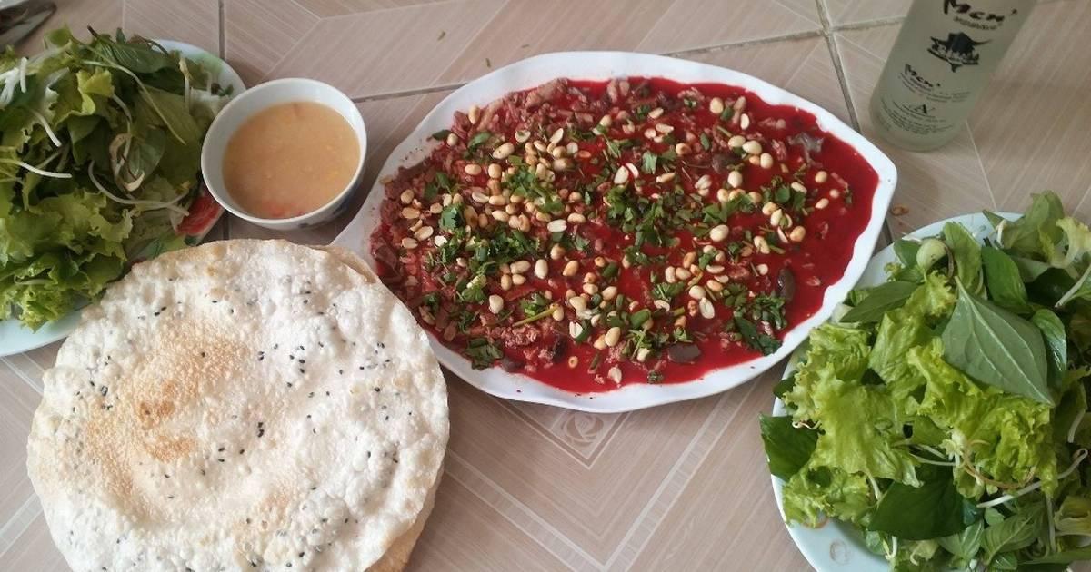 Kỹ thuật hãm tiết vịt xiêm bằng dung dịch nước mắm pha loãng để giữ tiết tươi đỏ không đông