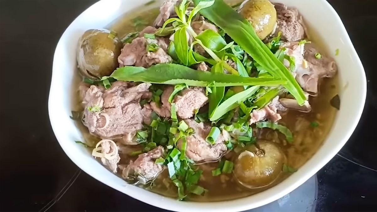 Hướng dẫn cách sơ chế thịt vịt bằng gừng và muối để khử mùi hiệu quả cho cách nấu cách làm vịt om sấu miền bắc
