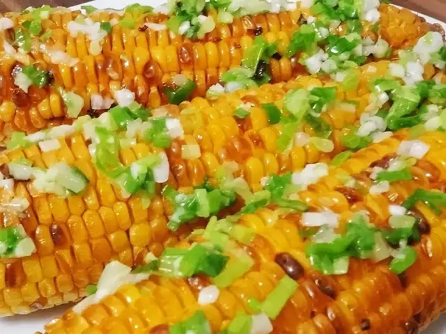 1.2. Ngô nướng mỡ hành bằng nồi chiên không dầu cực ngon