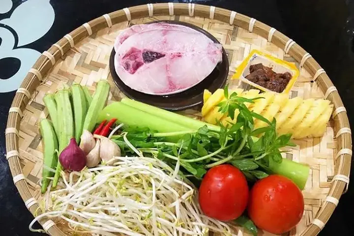 Nguyên liệu chuẩn bị nấu cá bớp canh chua