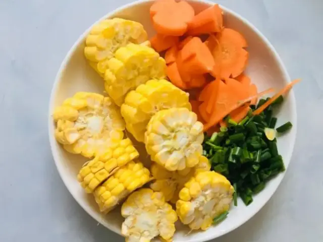 1. Nguyên liệu cần chuẩn bị Đơn giản nhưng “gây thương nhớ”