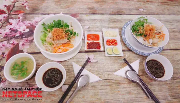 Học cách làm phở gà trộn, nấu phở bò, phở gà chị Thúy