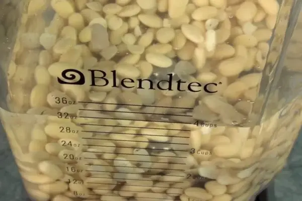 Cách làm sữa đậu nành thơm ngon, không bị đông ngay tại nhà