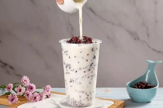 sữa chua nếp cẩm trái cây