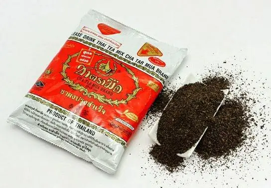 1. Cách làm trà sữa Thái đỏ