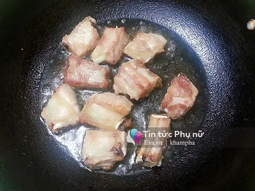 Món sườn sốt chanh có vị thơm ngon, cực dễ ăn, đảm bảo bao nhiêu cơm cũng hết. Món sườn sốt chanh có vị thơm ngon, cực dễ ăn, đảm bảo bao nhiêu cơm cũng hết.