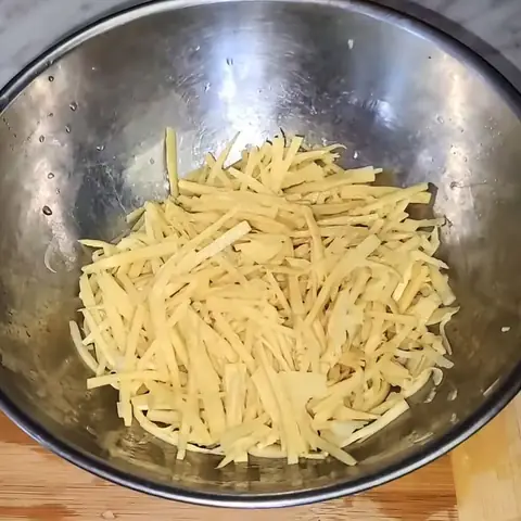 Sơ chế nguyên liệu Sơ chế nguyên liệu