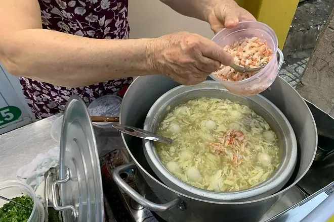 2 cÃ¡ch náº¥u sÃºp cua náº¥m tuyáº¿t thÆ¡m ngon chuáº©n vá» nhÃ  hÃ ng