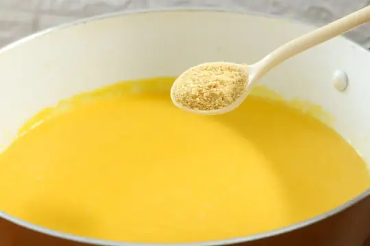 cách nấu súp tôm bí đỏ cho bé ăn dặm