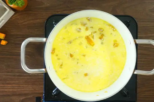 cách nấu súp tôm bí đỏ cho bé ăn dặm