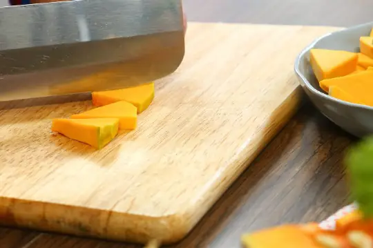 cách nấu súp tôm bí đỏ cho bé ăn dặm