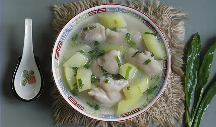 4.1 Chân giò hầm đu đủ 4.1 Chân giò hầm đu đủ