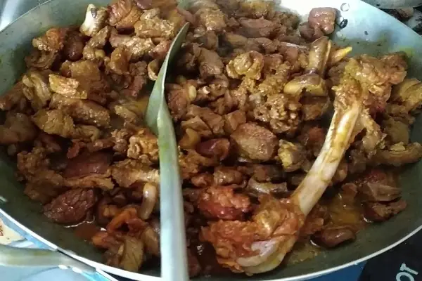 CÃ¡ch lÃ m thá»t chÃ³ xÃ o lÄn ngon ÄÃ£i khÃ¡ch cuá»i tuáº§n