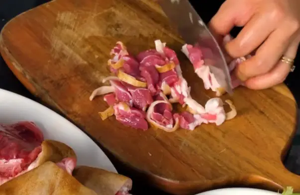 Cách làm thịt dê xào lăn nước cốt dừa