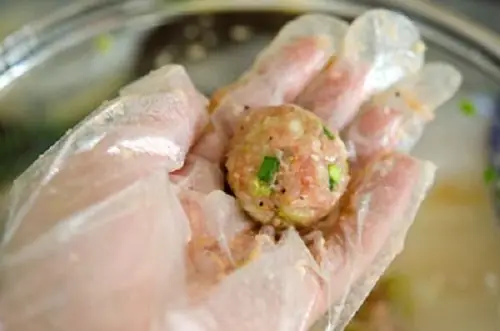 Cải thảo muối kim chi mãi cũng chán, tôi đem làm món ngon này ai ăn cũng nghiền