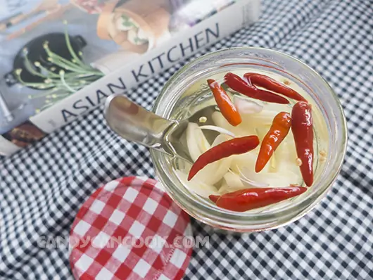 Dấm tỏi ớt – Gia vị ngon cơm, ngon phở