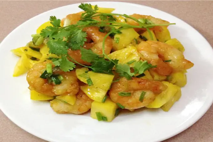 Thành phẩm tôm nõn xào chua ngọt Thành phẩm tôm nõn xào chua ngọt