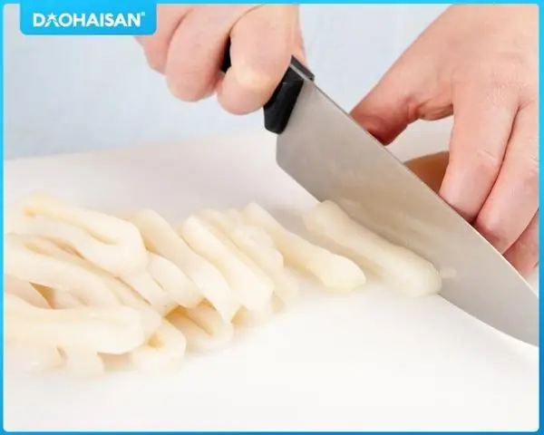 Cách chế biến món mực xào dứa cà chua