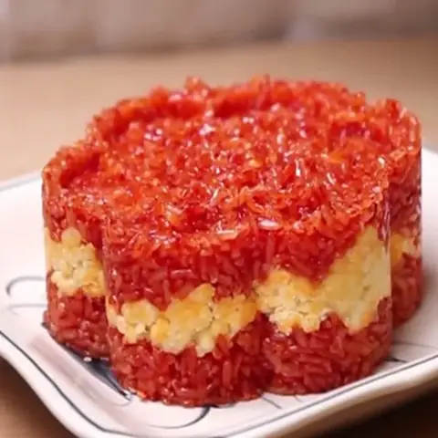 Cách Nấu Xôi Gấc Lên Màu Đẹp, Dẻo Ngon Chuẩn Vị