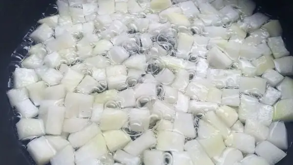 Cách sơ chế cùi bưởi với phèn chua