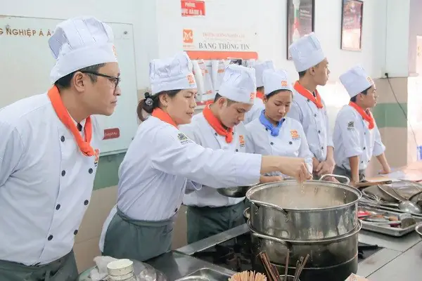 Hướng dẫn cách nấu xôi cúc thơm ngon chuẩn vị tại nhà