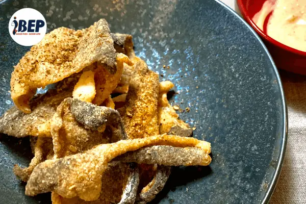 5.3. Da cá hồi chiên giòn vị BBQ 5.3. Da cá hồi chiên giòn vị BBQ