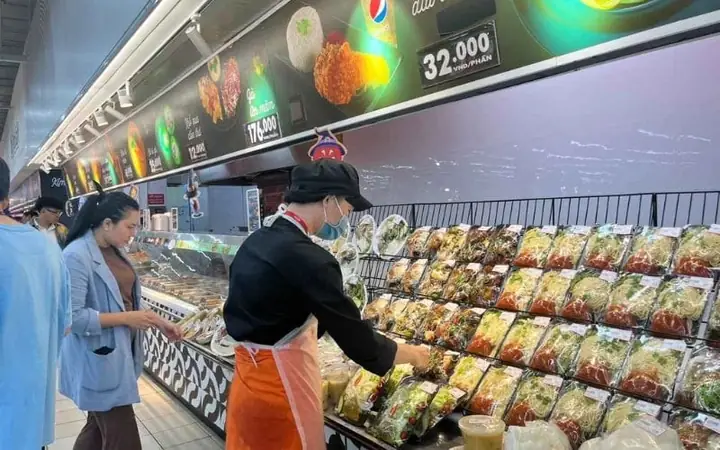 Mua Thức Ăn Được Chế Biến Sẵn Mua Thức Ăn Được Chế Biến Sẵn