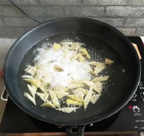 Canh Măng Mà Nấu Thế Này Thì Vừa Nhanh Vừa Ngon, Chống Ngấy Cực Đỉnh! - Ảnh 4.