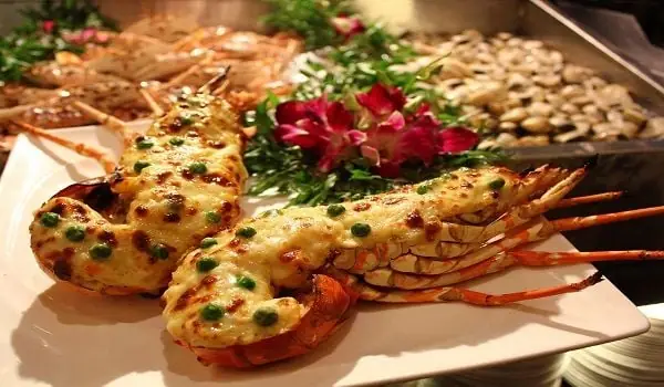 Chế Biến Tôm Hùm Nướng Phô Mai Chế Biến Tôm Hùm Nướng Phô Mai