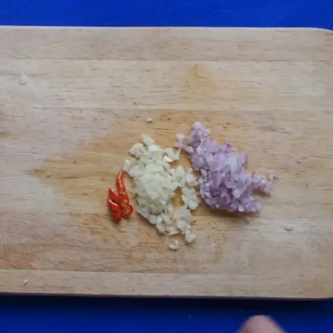 2 cách làm thịt gà nấu cá mòi hộp ngon đậm đà dễ làm ngay tại nhà 2 cách làm thịt gà nấu cá mòi hộp ngon đậm đà dễ làm ngay tại nhà