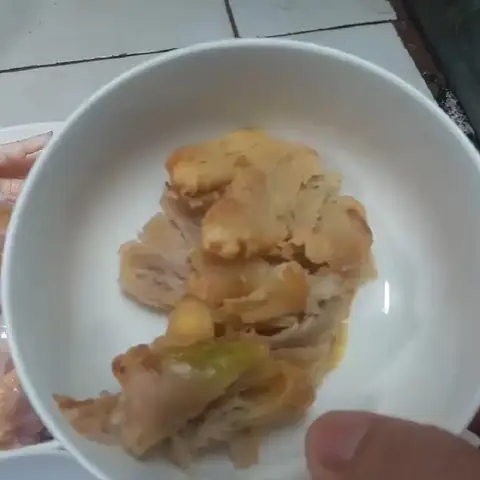 Cách làm gà nấu rượu gừng đơn giản, thơm ngon nức mũi Cách làm gà nấu rượu gừng đơn giản, thơm ngon nức mũi