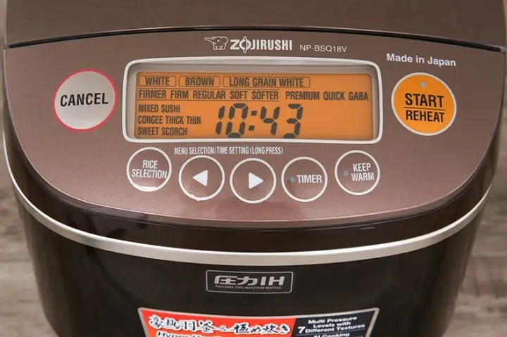 Các Chức Năng Nấu Được Thể Hiện Trên Bảng Điều Khiển