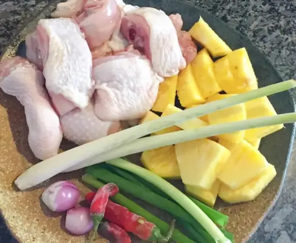 Bước 1: Sơ Chế Nguyên Liệu