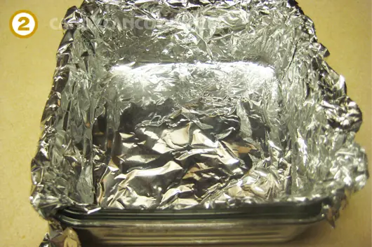 Chuẩn bị khuôn đổ kẹo Chuẩn bị khuôn đổ kẹo