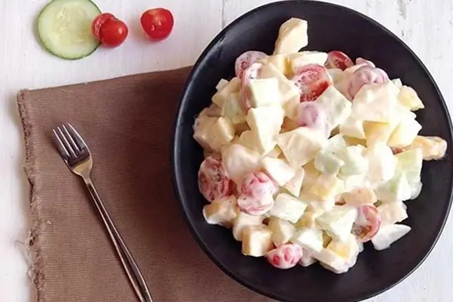 2. Salad Hoa Quả Sữa Chua