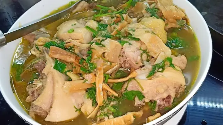 Cách Làm Món Gà Nấu Măng Khô Không Bị Hôi, Nước Trong Vị Ngọt