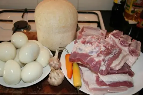 Thành Phần Nguyên Liệu Làm Món Thịt Kho Tàu Không Cần Nước Dừa