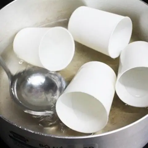 Bước 1: Khử Trùng Dụng Cụ