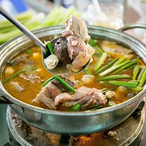 cách làm vịt nấu chao cần thơ