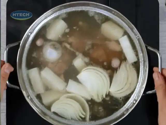 Cách Nấu Nước Lèo Bánh Canh Giò Heo