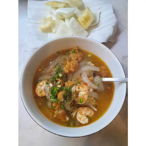 Giới thiệu về Bánh Canh Bột Lọc Huế