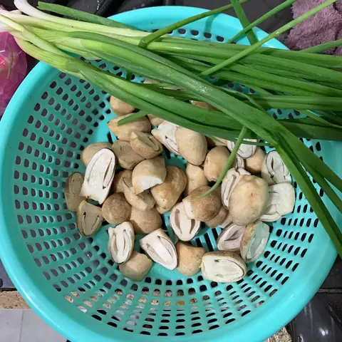 Sơ chế cá lóc và các nguyên liệu