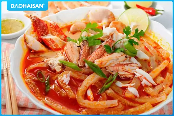 Nấu Bánh Canh Ghẹ Phú Quốc