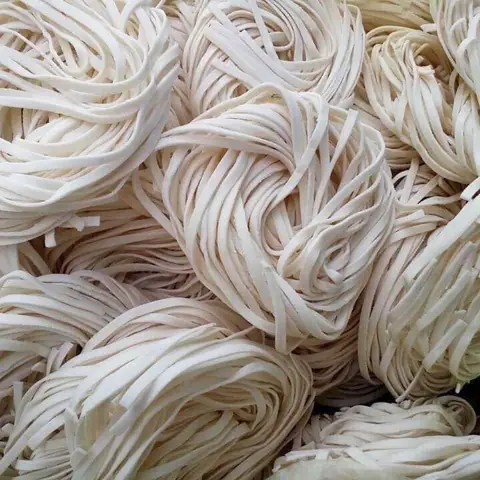 2. Cách nấu bánh canh bột mì Huế 2. Cách nấu bánh canh bột mì Huế