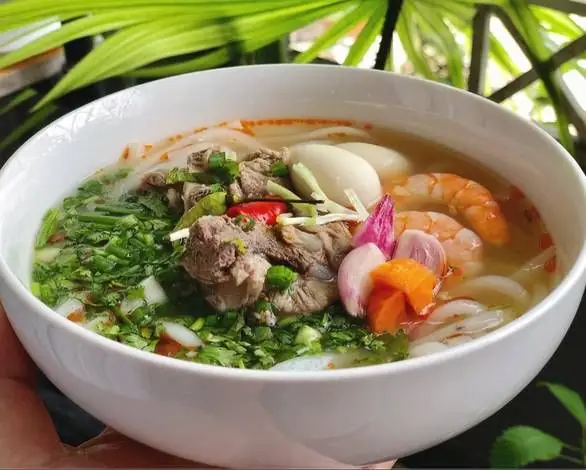 Cách Nấu Bánh Canh Bột Lọc Tôm Thịt