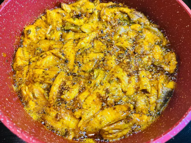 Cuối tuần là thời gian tuyệt vời nhất để cả gia đình cùng nhau chuẩn bị những món ăn ngon, bổ và hấp dẫn. Một bát bánh đa cá rô đầy ú ụ, thơm nức chắc chắn sẽ khiến những người khó tính nhất cũng cảm thấy hài lòng.