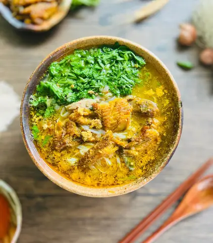 Cuối tuần là thời gian tuyệt vời nhất để cả gia đình cùng nhau chuẩn bị những món ăn ngon, bổ và hấp dẫn. Một bát bánh đa cá rô đầy ú ụ, thơm nức chắc chắn sẽ khiến những người khó tính nhất cũng cảm thấy hài lòng.