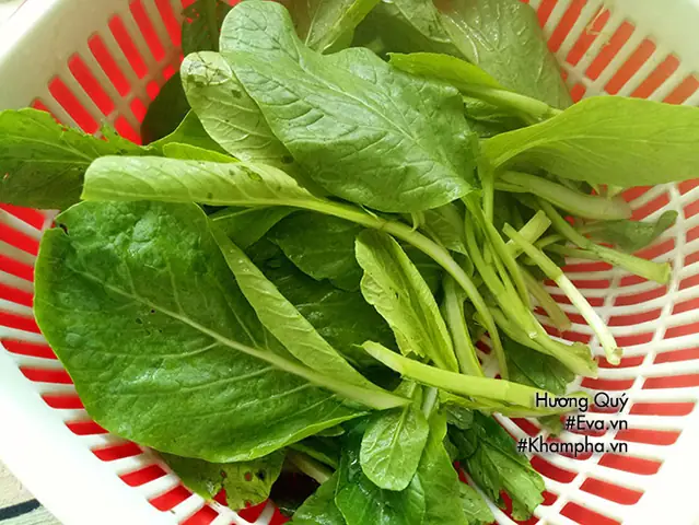 Thưởng Thức Bát Bánh Đa Sườn Non Nóng Hổi, Chả Viên Thơm Mềm Vào Bữa Sáng Thật Là Tuyệt! Thưởng Thức Bát Bánh Đa Sườn Non Nóng Hổi, Chả Viên Thơm Mềm Vào Bữa Sáng Thật Là Tuyệt!