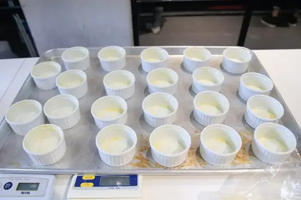 Cách Làm Bánh Flan Bằng Nồi Cơm Điện