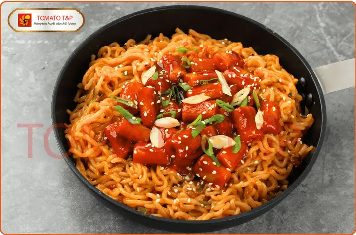 Cách Nấu Bánh Gạo Ăn Liền Ngon Đúng Chuẩn Vị Hàn Quốc